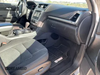 2014 GMC Acadia SLE with VIN 1GKKVPKD7EJ175760, listed as a Copart auction lot 57103515 with 100,172 mi miles and Clean title. Bid and sale history available at DreamBid. Image 5.