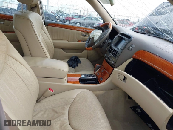 2005 Lexus LS 430 with VIN JTHBN36F450174554, listed as a IAAI auction lot 41989741 with Not Provided miles. Bid and sale history available at carsss.com. Image 5.