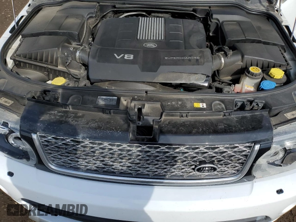 2013 Land Rover Range Rover Sport SC with VIN SALSH2E48DA805357, listed as a Copart auction lot 61938275 with Not provided miles and Salvage title. Bid and sale history available at DreamBid. Image 12.