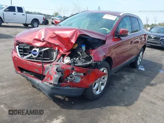 2013 Volvo XC60 3.2L z VIN YV4952DL4D2390794, wystawiony jako IAAI lot #41688798 z przebiegiem 104 940 mil mil oraz . Historia ofert i sprzedaży dostępna na DreamBid. Obrazek 17.