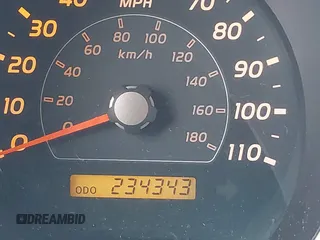 2006 Toyota 4Runner SR5 z VIN JTEBU14R468060851, wystawiony jako IAAI lot #42002278 z przebiegiem 234 343 mil mil oraz . Historia ofert i sprzedaży dostępna na DreamBid. Obrazek 15.
