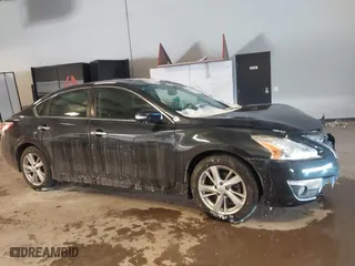 2015 Nissan Altima 2.5 SV with VIN 1N4AL3AP1FC476280, listed as a IAAI auction lot 41590990 with 113,565 mi miles. Bid and sale history available at carsss.com. Image 13.
