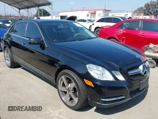 2013 Mercedes-Benz E 350 Luxury with VIN WDDHF5KB2DA676971, listed as a IAAI auction lot 42442832 with 84,137 mi miles and . Bid and sale history available at DreamBid. Image 1.