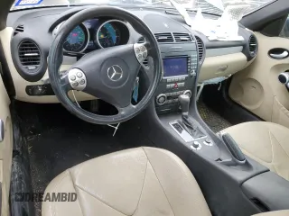 2006 Mercedes-Benz SLK 350 с VIN WDBWK56F56F105831, выставлен на аукционе Copart как лот 88789115 с пробегом 149 421 миль миль и Списание • Salvage title. История ставок и продаж доступна на DreamBid. Изображение 8.
