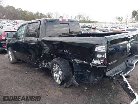 2021 Ram 1500 Big Horn z VIN 1C6RREFG1MN532758, wystawiony jako IAAI lot #41395774 z przebiegiem 66 750 mil mil oraz . Historia ofert i sprzedaży dostępna na DreamBid. Obrazek 13.