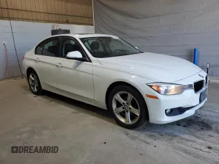 2014 BMW 3 Series 328i xDrive with VIN WBA3B5C50EP652348, listed as a Copart auction lot 62540855 with 160,553 mi miles and Clean title. Bid and sale history available at DreamBid. Image 4.