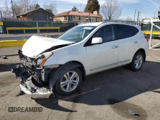 2012 Nissan Rogue SV with VIN JN8AS5MV5CW379312, listed as a Copart auction lot 48414015 with 117,232 mi miles and Salvage Title. Bid and sale history available at carsss.com. Image 1.
