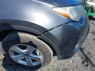 2014 Toyota RAV4 XLE with VIN 2T3RFREV2EW143193, listed as a IAAI auction lot 41892552 with 185,433 mi miles. Bid and sale history available at carsss.com. Image 18.