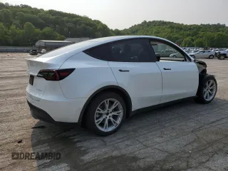2022 Tesla Model Y Long Range z VIN 7SAYGDEE5NF355624, wystawiony jako Copart lot #58058465 z przebiegiem 33 784 mil mil oraz Szkoda całkowita • Salvage title. Historia ofert i sprzedaży dostępna na DreamBid. Obrazek 3.