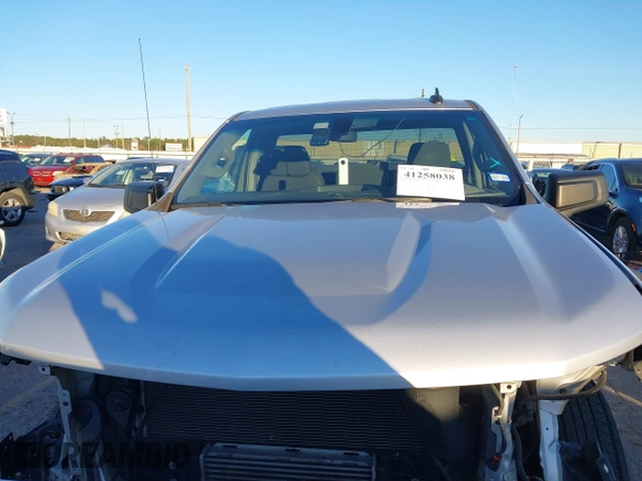 2021 Chevrolet Silverado 1500 Work Truck with VIN 3GCNWAEK0MG332803, listed as a IAAI auction lot 41258038 with 95,993 mi miles. Bid and sale history available at carsss.com. Image 12.