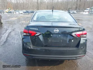 2024 Nissan Versa S with VIN 3N1CN8DV9RL840946, listed as a IAAI auction lot 41658072 with 8,941 mi miles. Bid and sale history available at carsss.com. Image 16.