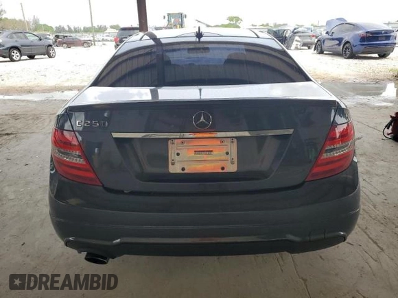 2014 Mercedes-Benz C-Class C 250 with VIN WDDGJ4HB0EG325132, listed as a Copart auction lot 77231164 with 56,603 mi miles and Clean Title. Bid and sale history available at carsss.com. Image 6.