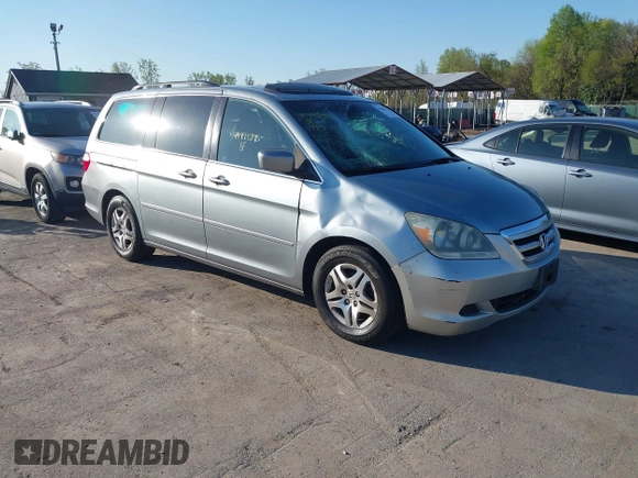 2007 Honda Odyssey EX-L with VIN 5FNRL387X7B140294, listed as a IAAI auction lot 41995795 with 202,934 mi miles. Bid and sale history available at carsss.com. Image 1.
