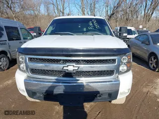 2007 Chevrolet Silverado 1500 LT w/1LT with VIN 2GCEK13M371644904, listed as a IAAI auction lot 41445254 with 294,391 mi miles. Bid and sale history available at carsss.com. Image 12.