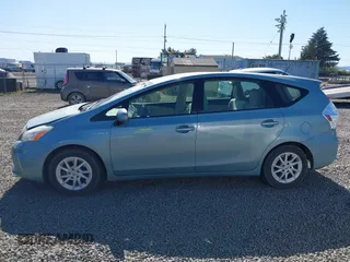 2013 Toyota Prius Two with VIN JTDZN3EU6D3203677, listed as a IAAI auction lot 42078214 with 194,087 mi miles and . Bid and sale history available at carsss.com. Image 14.