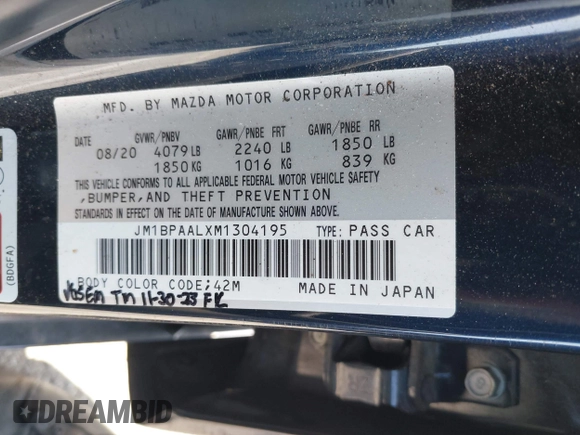 2021 Mazda Mazda3 Sedan 2.5 S with VIN JM1BPAALXM1304195, listed as a IAAI auction lot 41954762 with 22,886 mi miles. Bid and sale history available at carsss.com. Image 9.