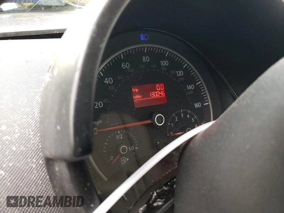2008 Volkswagen Beetle S z VIN 3VWPW31C58M507697, wystawiony jako Copart lot #52484205 z przebiegiem 130 046 mil mil oraz Tytuł czysty. Historia ofert i sprzedaży dostępna na DreamBid. Obrazek 9.