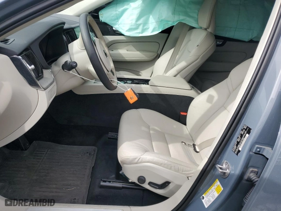 2023 Volvo XC60 Plus Dark Theme with VIN YV4L12RW9P1337099, listed as a Copart auction lot 50022415 with 38,996 mi miles and Salvage Title. Bid and sale history available at carsss.com. Image 7.