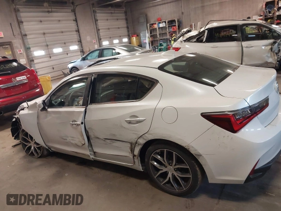 2019 Acura ILX Premium with VIN 19UDE2F76KA007150, listed as a IAAI auction lot 42065253 with 38,721 mi miles and . Bid and sale history available at DreamBid. Image 14.