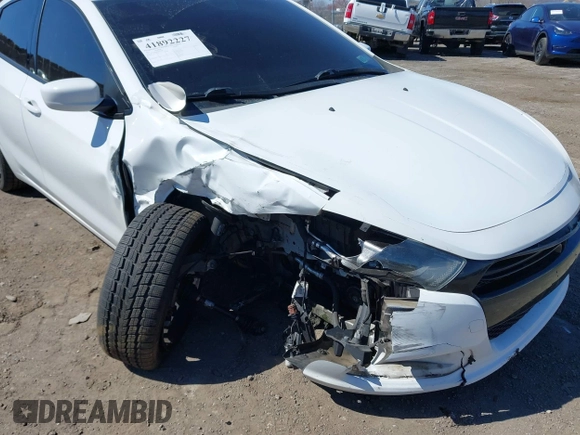 2015 Dodge Dart SXT with VIN 1C3CDFBB0FD237886, listed as a IAAI auction lot 41892227 with 94,414 mi miles. Bid and sale history available at carsss.com. Image 6.