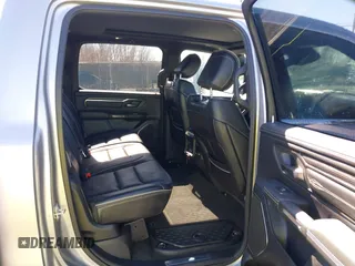 2019 Ram 1500 Limited z VIN 1C6SRFHT3KN755009, wystawiony jako IAAI lot #41807556 z przebiegiem 38 686 mil mil oraz . Historia ofert i sprzedaży dostępna na DreamBid. Obrazek 8.