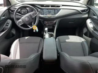 2023 Buick Encore GX Select с VIN KL4MMDSL1PB001803, выставлен на аукционе Copart как лот 56689455 с пробегом 35 214 миль миль и Списание • Salvage title. История ставок и продаж доступна на DreamBid. Изображение 8.