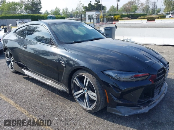 2021 BMW M4 Competition z VIN WBS33AZ01MCH15687, wystawiony jako IAAI lot #42040926 z przebiegiem 44 759 mil mil oraz . Historia ofert i sprzedaży dostępna na DreamBid. Obrazek 1.