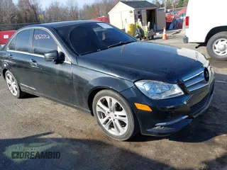 2013 Mercedes-Benz C-Class C 250 Sport with VIN WDDGF4HB8DR269848, listed as a IAAI auction lot 40823352 with 110,439 mi miles. Bid and sale history available at carsss.com. Image 1.