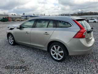 2016 Volvo V60 T5 Drive-E Premier with VIN YV140MEK0G1294887, listed as a Copart auction lot 82154443 with 85,710 mi miles. Bid and sale history available at carsss.com. Image 2.
