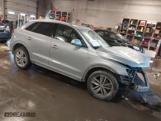 2018 Audi Q3 Premium Plus with VIN WA1JCCFSXJR003548, listed as a IAAI auction lot 41645613 with 82,013 mi miles. Bid and sale history available at carsss.com. Image 1.