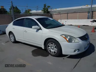 2010 Nissan Altima 2.5 S with VIN 1N4AL2AP6AC192680, listed as a IAAI auction lot 42152115 with Not Provided miles. Bid and sale history available at carsss.com. Image 1.