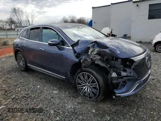 2023 Mercedes-Benz EQS 580 z VIN 4JGDM4EB1PA005571, wystawiony jako Copart lot #48388705 z przebiegiem Nie podano mil oraz Szkoda całkowita • Salvage title. Historia ofert i sprzedaży dostępna na DreamBid. Obrazek 4.