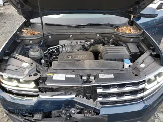 2020 Volkswagen Atlas S with VIN 1V2AP2CA0LC502282, listed as a Copart auction lot 84377224 with 40,327 mi miles and Salvage title. Bid and sale history available at DreamBid. Image 14.