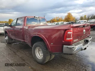 2019 Ram 3500 Laramie with VIN 3C63RRJLXKG533124, listed as a Copart auction lot 45530145 with 145,919 mi miles and Salvage Title. Bid and sale history available at carsss.com. Image 2.