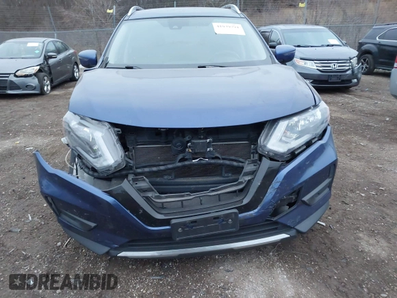 2019 Nissan Rogue SV with VIN KNMAT2MT9KP517402, listed as a IAAI auction lot 41039794 with 116,725 mi miles. Bid and sale history available at carsss.com. Image 11.