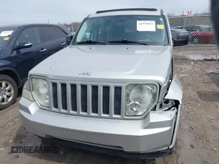 2009 Jeep Liberty Sport with VIN 1J8GN28K69W512320, listed as a IAAI auction lot 41970015 with 115,443 mi miles. Bid and sale history available at carsss.com. Image 12.