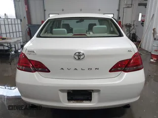 2008 Toyota Avalon XL with VIN 4T1BK36B48U304168, listed as a IAAI auction lot 41389688 with 289,438 mi miles and . Bid and sale history available at DreamBid. Image 17.
