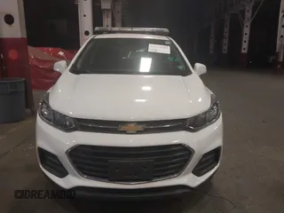 2020 Chevrolet Trax LS with VIN 3GNCJNSB4LL288688, listed as a IAAI auction lot 42634219 with 25,634 mi miles and . Bid and sale history available at DreamBid. Image 12.