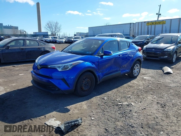 2019 Toyota C-HR XLE with VIN NMTKHMBX7KR082505, listed as a IAAI auction lot 41639520 with 37,475 mi miles. Bid and sale history available at carsss.com. Image 18.
