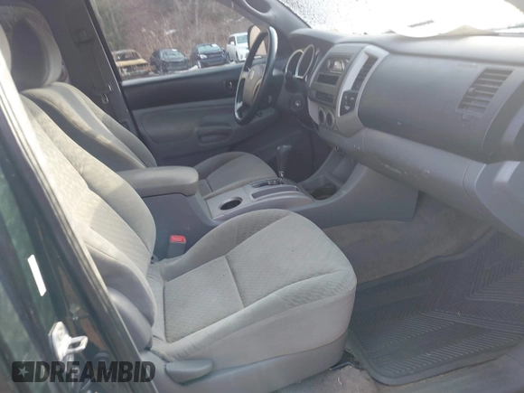 2009 Toyota Tacoma with VIN 5TEUU42N99Z649654, listed as a IAAI auction lot 41796246 with 229,052 mi miles. Bid and sale history available at carsss.com. Image 5.