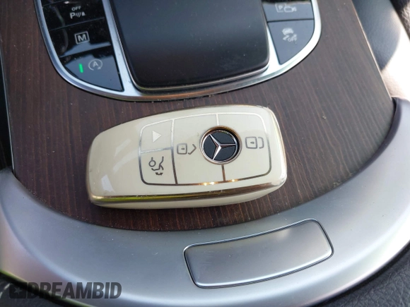 2021 Mercedes-Benz GLC 300 z VIN W1N0G8EBXMF995869, wystawiony jako IAAI lot #42072633 z przebiegiem 68 332 mil mil oraz . Historia ofert i sprzedaży dostępna na DreamBid. Obrazek 11.