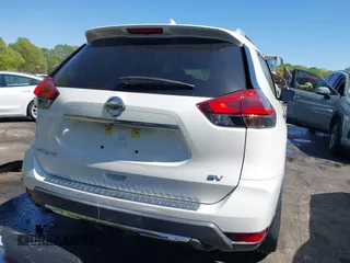 2018 Nissan Rogue SV with VIN KNMAT2MTXJP608001, listed as a IAAI auction lot 42048659 with 71,067 mi miles and . Bid and sale history available at carsss.com. Image 16.