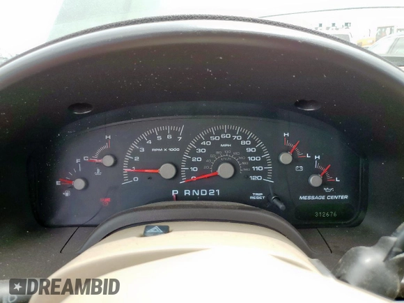 2003 Ford Expedition Eddie Bauer с VIN 1FMFU17L43LB97354, выставлен на аукционе Copart как лот 55065595 с пробегом 312 676 миль миль и Списание • Salvage title. История ставок и продаж доступна на DreamBid. Изображение 9.