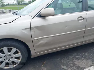 2009 Toyota Camry LE z VIN 4T1BK46KX9U089242, wystawiony jako IAAI lot #42448998 z przebiegiem 252 787 mil mil oraz . Historia ofert i sprzedaży dostępna na DreamBid. Obrazek 12.