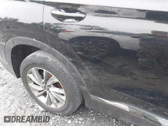 2019 Hyundai Santa Fe SEL with VIN 5NMS33AD0KH085380, listed as a IAAI auction lot 41970730 with 174,126 mi miles and . Bid and sale history available at DreamBid. Image 6.