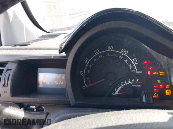2012 Scion iQ z VIN JTNJJXB0XCJ013923, wystawiony jako IAAI lot #42109295 z przebiegiem 119 937 mil mil oraz . Historia ofert i sprzedaży dostępna na DreamBid. Obrazek 7.