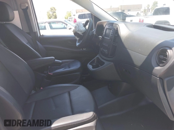 2017 Mercedes-Benz Metris Cargo with VIN WD3PG2EA8H3258875, listed as a IAAI auction lot 42517418 with 29,044 mi miles and . Bid and sale history available at DreamBid. Image 5.