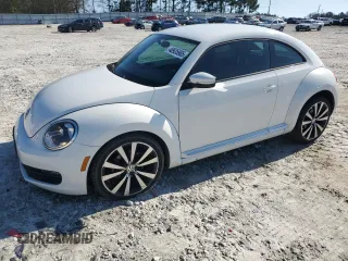 2012 Volkswagen Beetle 2.5L PZEV with VIN 3VWJP7AT6CM622117, listed as a Copart auction lot 48925905 with 86,279 mi miles and Salvage Title. Bid and sale history available at carsss.com. Image 1.