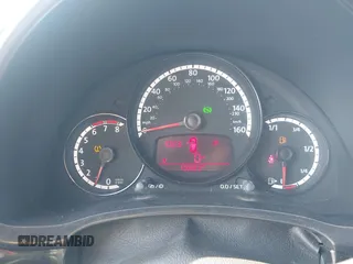 2014 Volkswagen Beetle Entry с VIN 3VWFP7AT1EM629758, выставлен на аукционе IAAI как лот 42430465 с пробегом 109 823 миль миль и . История ставок и продаж доступна на DreamBid. Изображение 7.