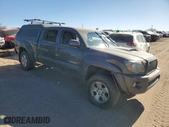 2010 Toyota Tacoma z VIN 3TMMU4FN7AM021796, wystawiony jako Copart lot #82248024 z przebiegiem 198 016 mil mil oraz Nie do naprawy • Non repairable. Historia ofert i sprzedaży dostępna na DreamBid. Obrazek 4.